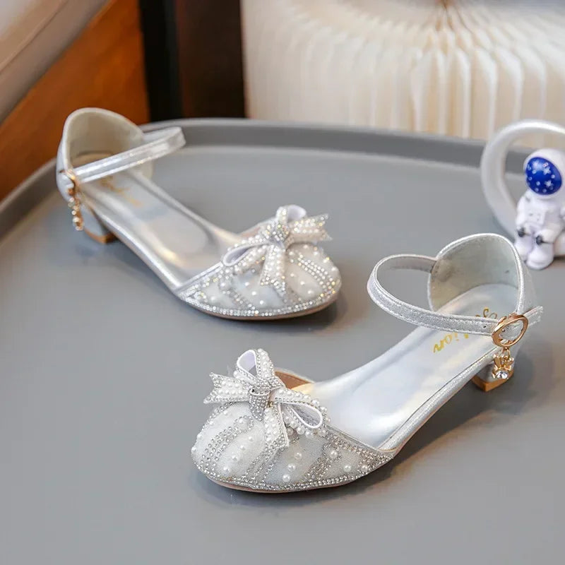 Girls' Bow Sandals Fashion Princess Shoes for Party Wedding 2025 Summer New Kids Rhinestone High Heels Children's Leather Shoes