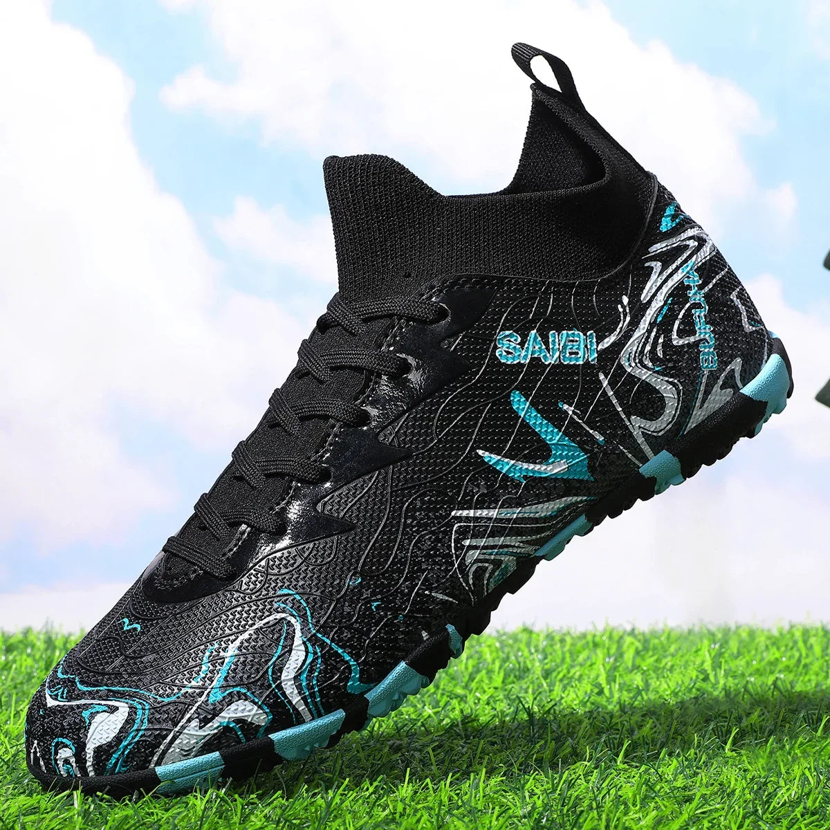 football boots sneakers chuteira society soccer shoes Above the ankle but not to the knee Anti-slip column Sole spikes