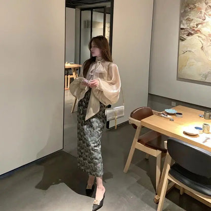 Spring Autumn Women Fashion Tops New Shirts Lantern Sleeve Stand Collar Solid Casual Vintage Elegant Temperament Long-Sleeved