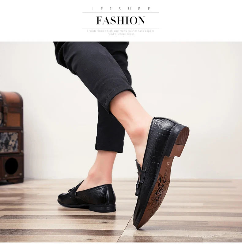 Brand New Mens Casual Shoes Lazy Pointed Leather Shoes Comfortable Sneakers Zapatos De Hombre Snake Skin Dresses 38-47