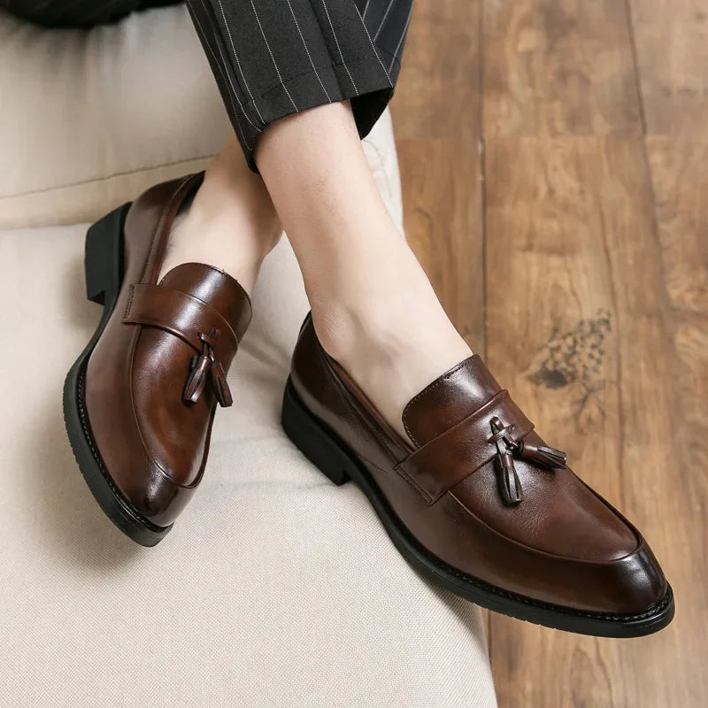 Casual Slip-On Wedding Shoes Men's Small Size Business Leather Shoes British Style Fashionable Loafers Polyurethane Upper Rubber
