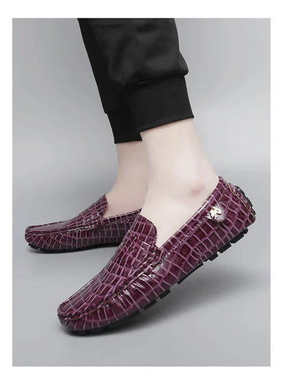 Patent Leather Beanie Shoes for Men 2025 New Spring and Summer Large Size Patent Leather Casual British Leather Shoes for Women Slip-On Slip-On Shoes