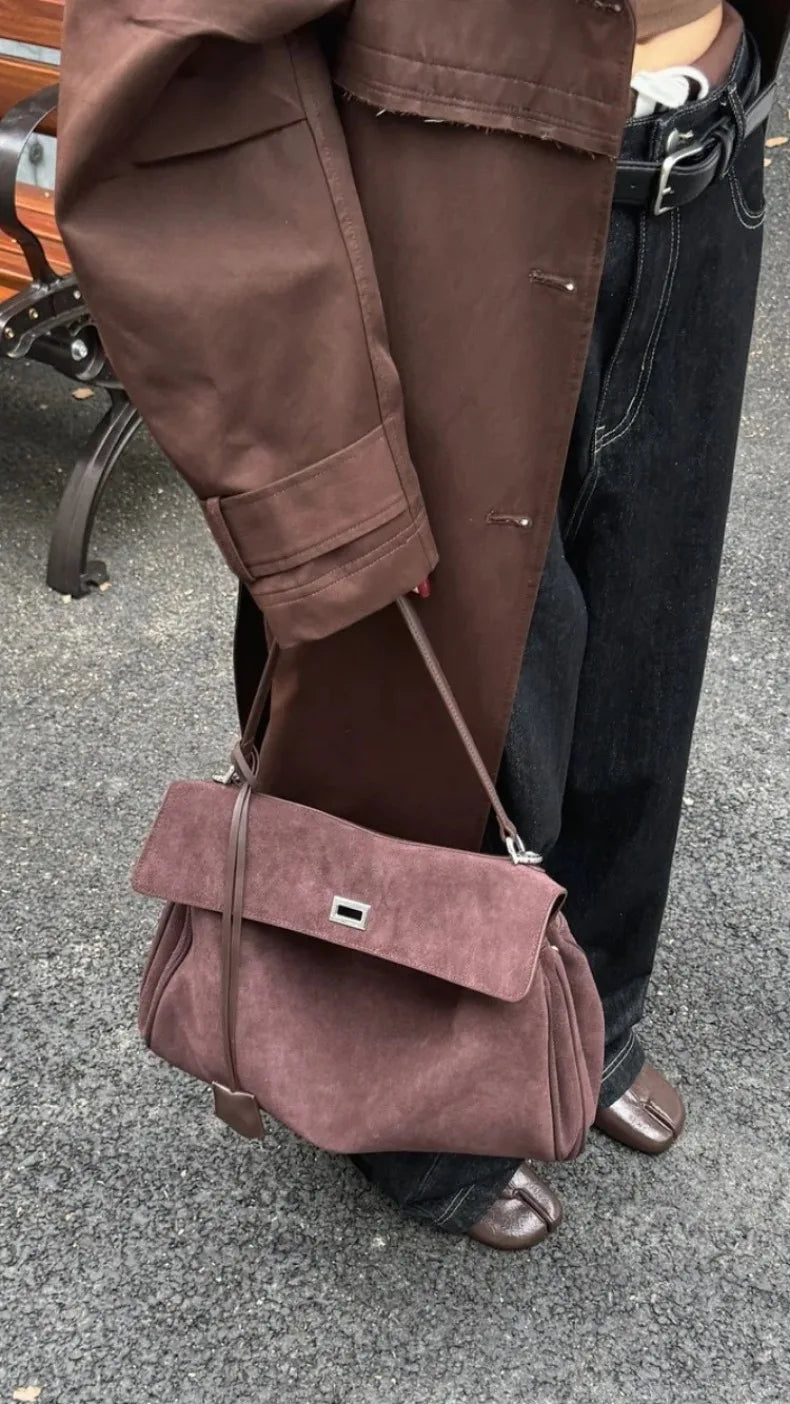 Suede Leather Tote Bag for Women Large Capacity Cowhide Shoulder Bag Designer Lock Satchel Chic Soft Nubuck Crossbody Purse