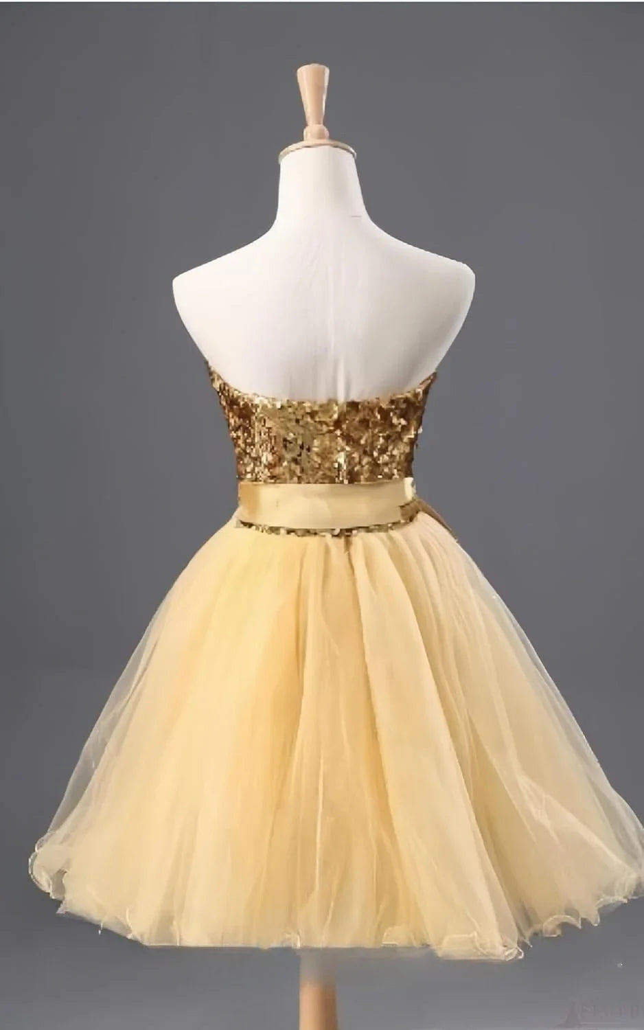 Champagne Women's Sequin Tulle Homecoming Dresses Strapless Sweetheart Neck Short Prom Cocktail Party Gowns for Teens