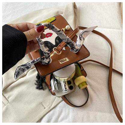 Cartoon Girl Handbag High Quality PU Leather Shoulder Bag for Women Pearl Crossbody Bag Designer Messenger Bag Female Satchel