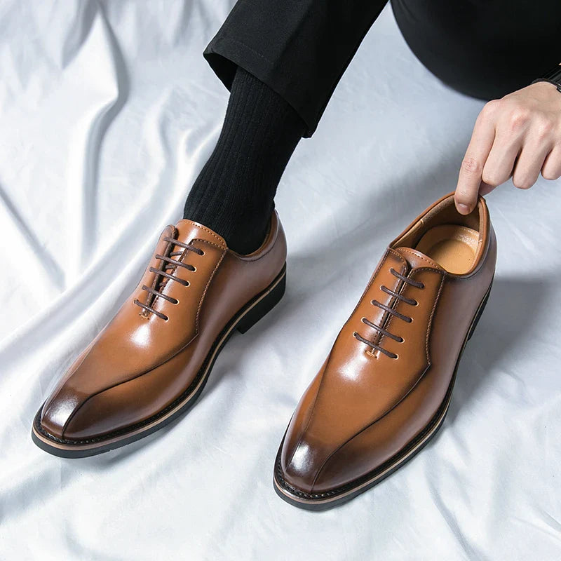 Luxury Business Dress Oxford Men Leather Shoes Painted Stripes Brogue Breathable Spring Autumn office wedding Shoes For Man