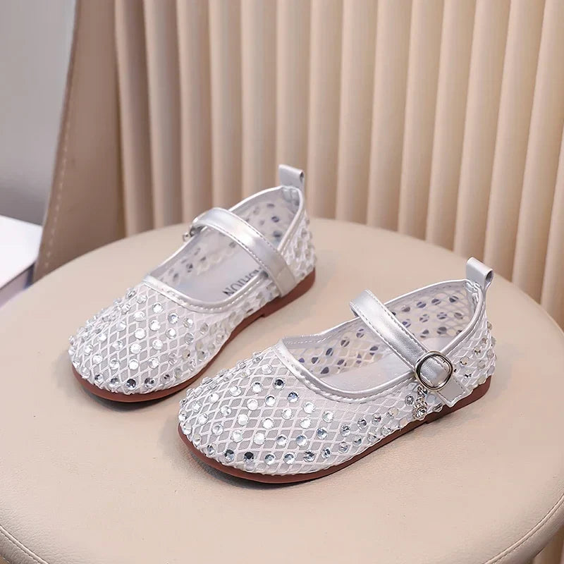 Summer Quick-Dry Mesh Kids Sandals for Girls Witn Sparkly Sequins Non-Slip Sole Cuts-outs Toddler Flats Beach Shoes Daily Wear