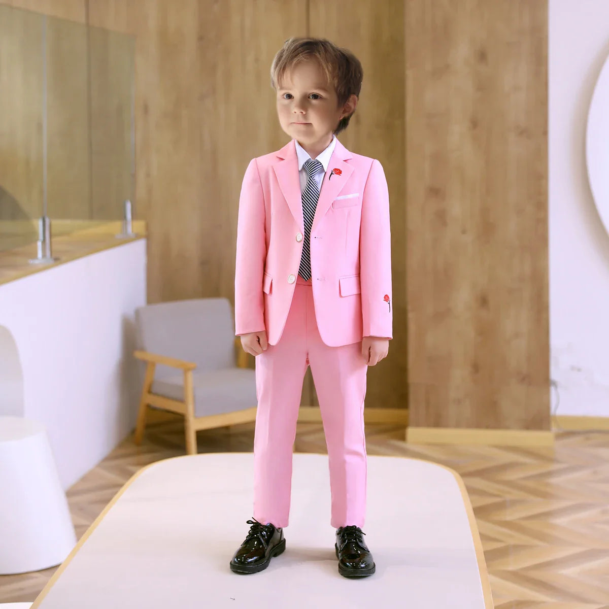 Pink Rose Embroidery Kids Formal Suit Set 3 Pieces Blazer Pants Tie Boy Wedding Suit Communion for Boys Tuxedos Teen Suit