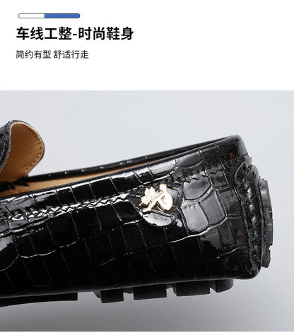 Patent Leather Beanie Shoes for Men 2025 New Spring and Summer Large Size Patent Leather Casual British Leather Shoes for Women Slip-On Slip-On Shoes