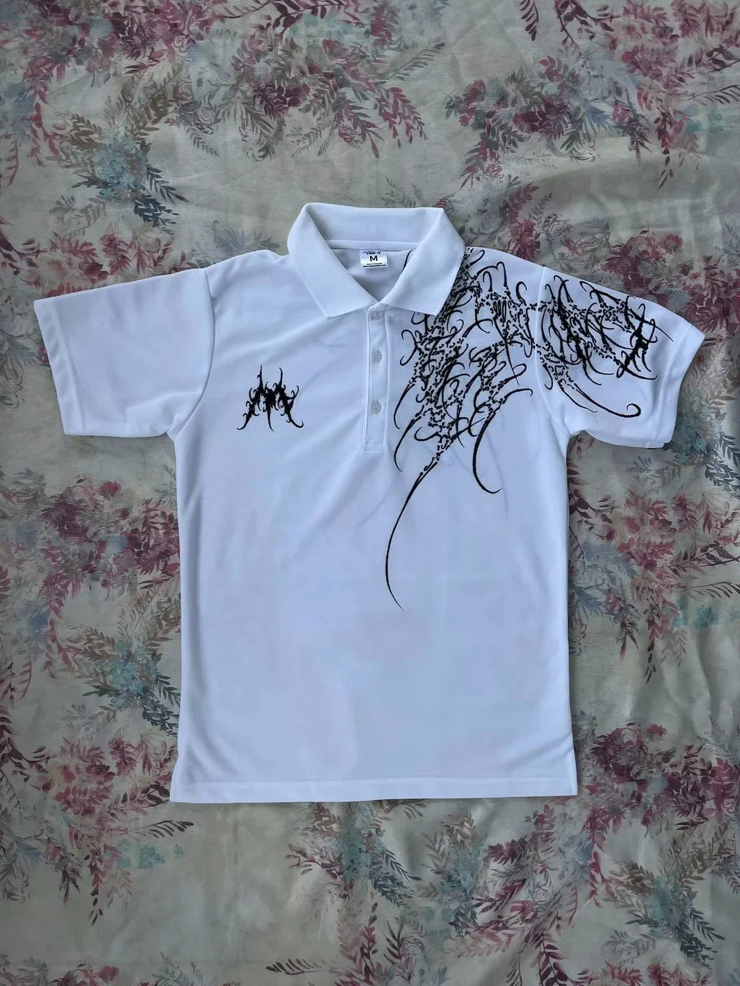 Y2K Polo Shirt Print Rock Goth Oversized T-shirt Hip Hop Button-down Collar Shirt Punk Casual Tee Minimalist and Fashionable