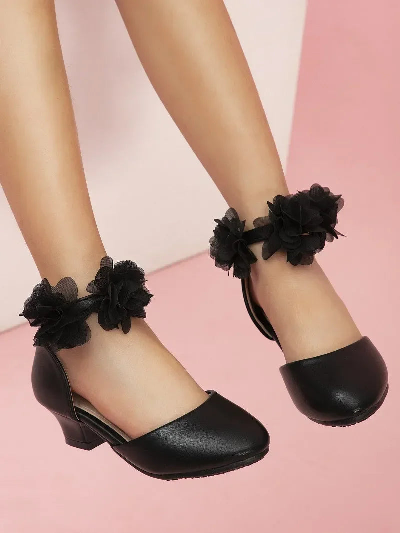 2025 New Girl Sandals Sweet Elegant Kids Fashion Princess Catwalk High-heels Shoes Causal Chic Flower Kids Wedding Party Sandals
