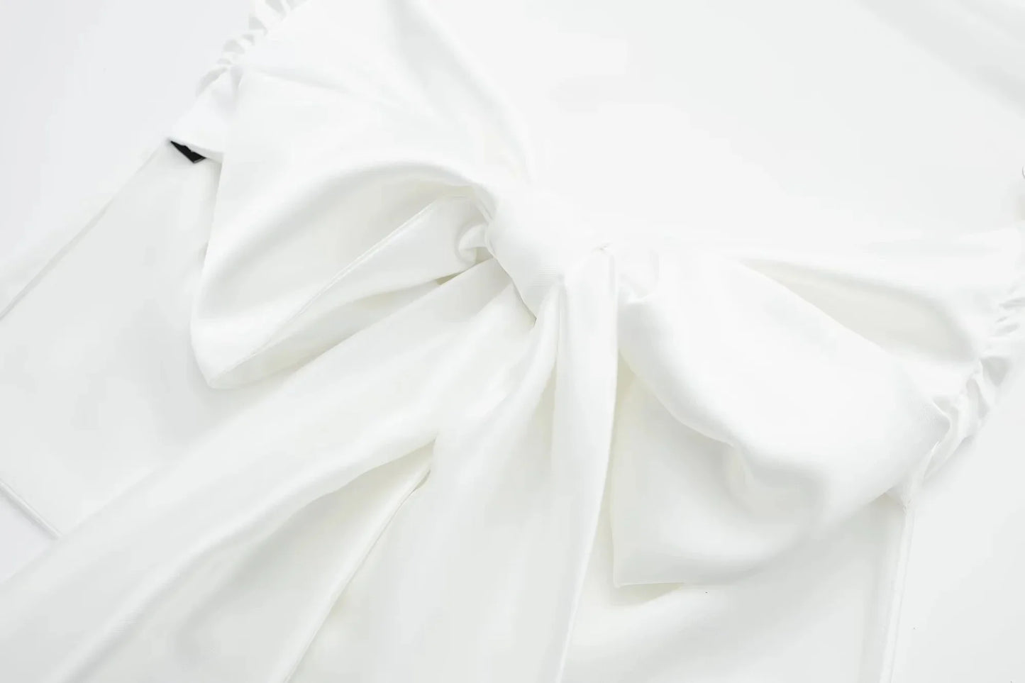 Women Summer Back Bow Solid Satin Backless Sling Crop Top Chic Female Sexy Clothing Streetwear Camis Mujer 2024 Fashion