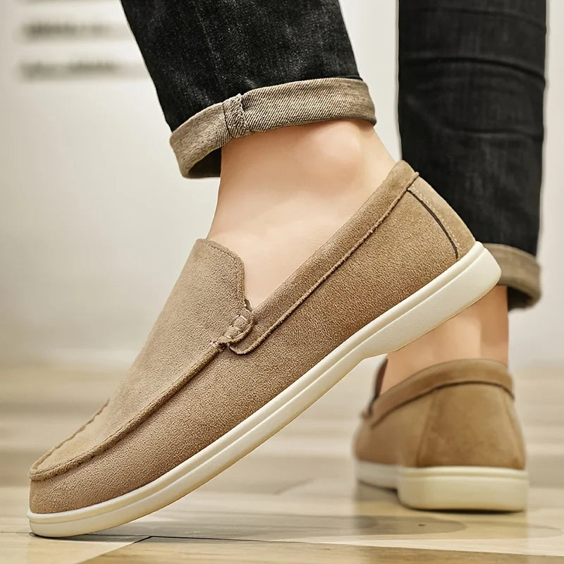 Men's casual shoes - lightweight summer shoes, easy-to-wear closure, synthetic uppers and soles for office, vacation