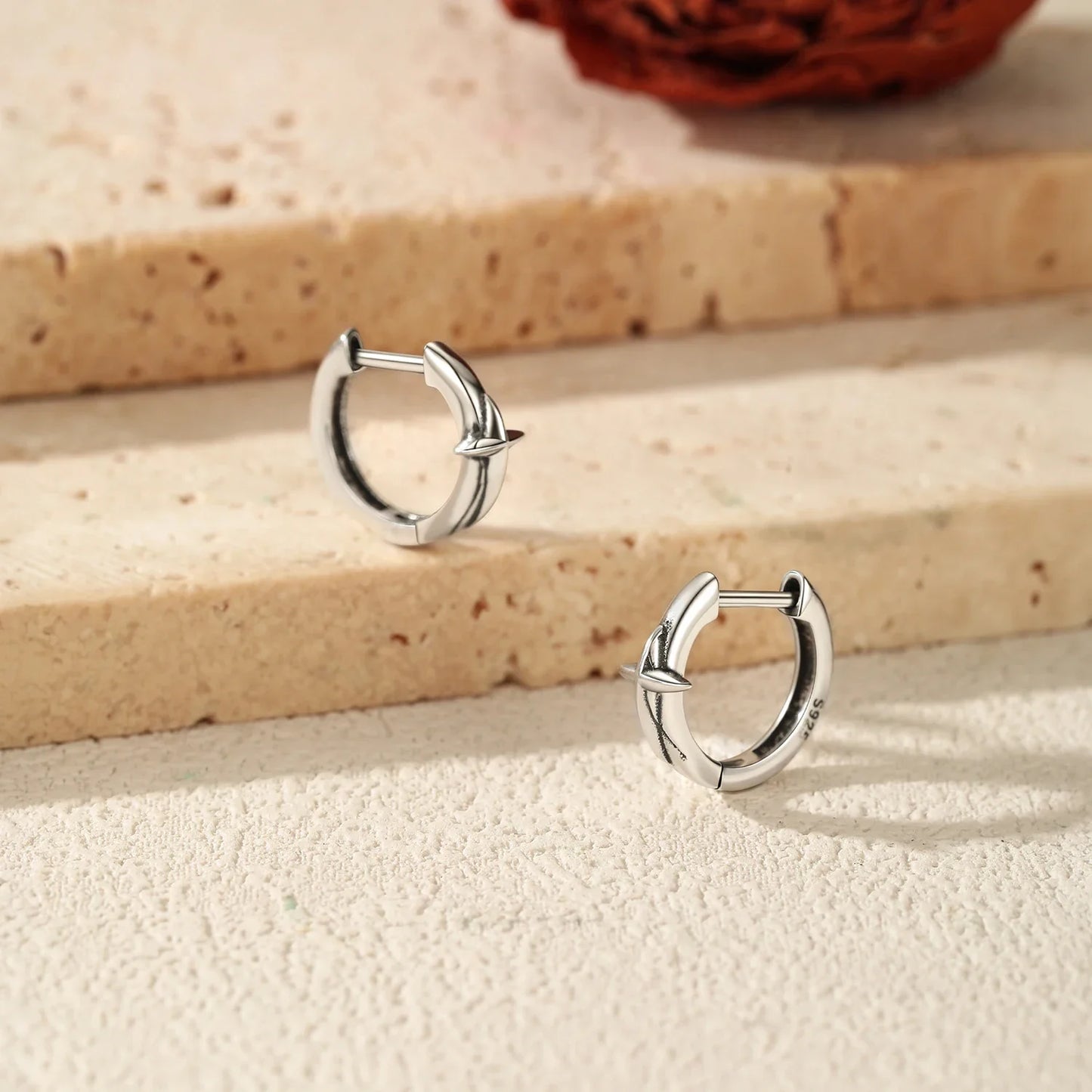 Neutral Vintage Ear Buckle 925 Sterling Sliver Retro Exquisite Stars Small Hoop Earrings For Women Fine Jewelry