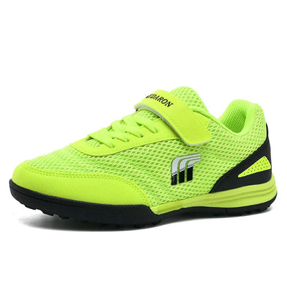 New Boys and Girls Football Shoes with Rubber Soft Nails for Comfortable and Breathable Professional Boys and Girls Football Sho