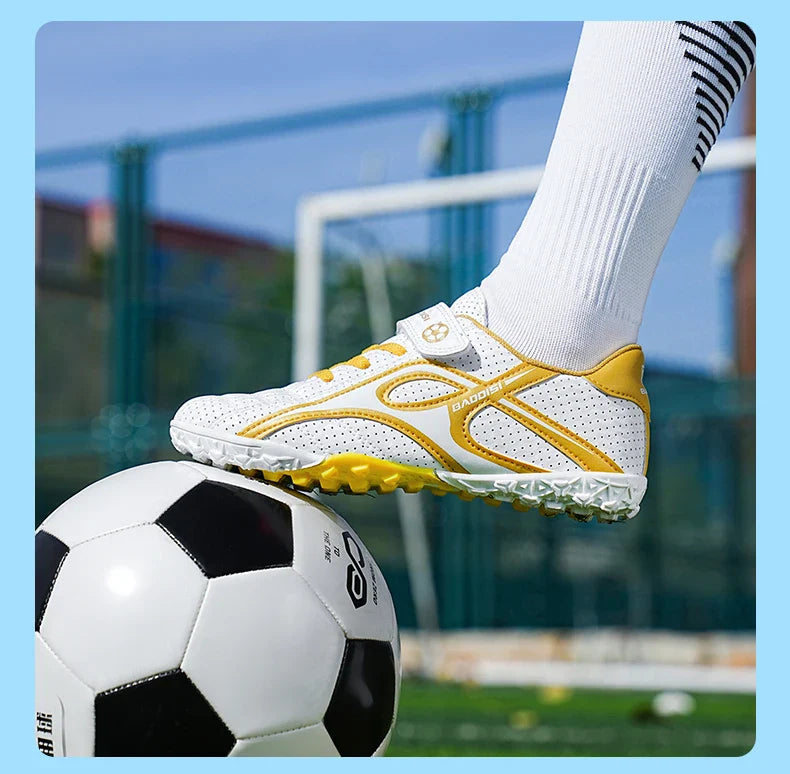 Kids Unisex Soccer Shoes Boys Grils Football Boots Non-Slip Training Indoor Outdoor Athletic Shoes Breathable Ultralight Sports