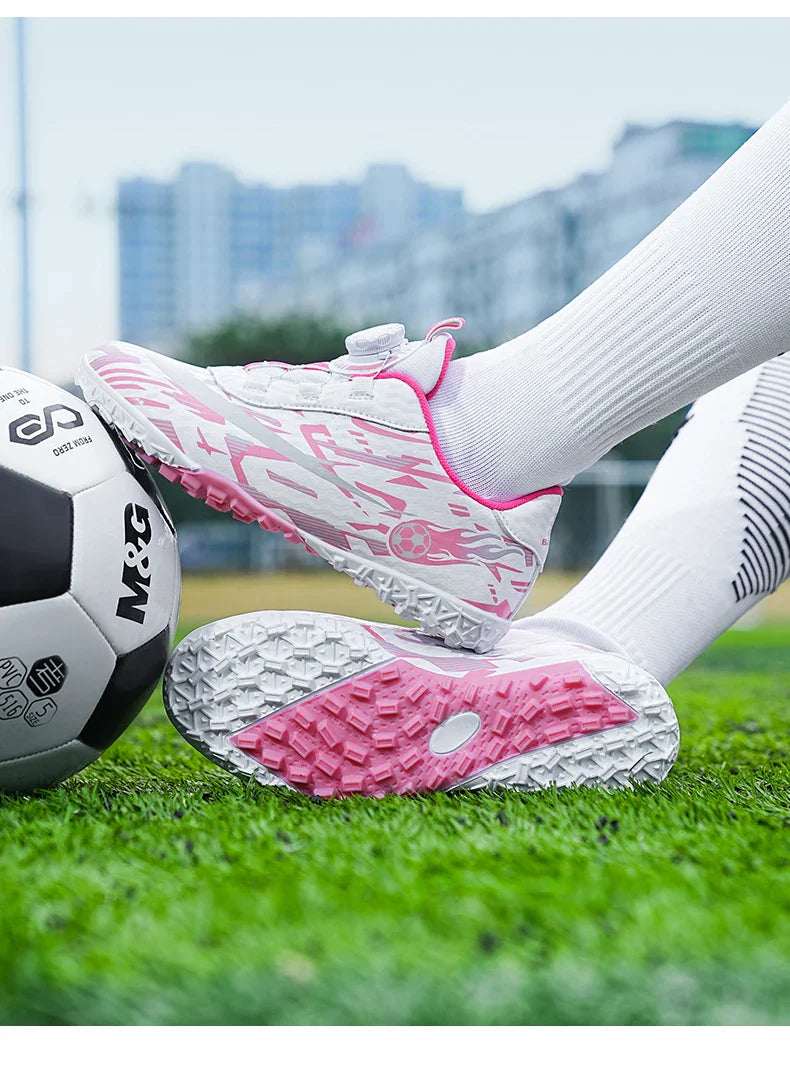New Men Kids Soccer Shoes Football Boots Ultralight Match Grass Boys Professional Cleats Non-Slip Training Shoes Drop Shipping