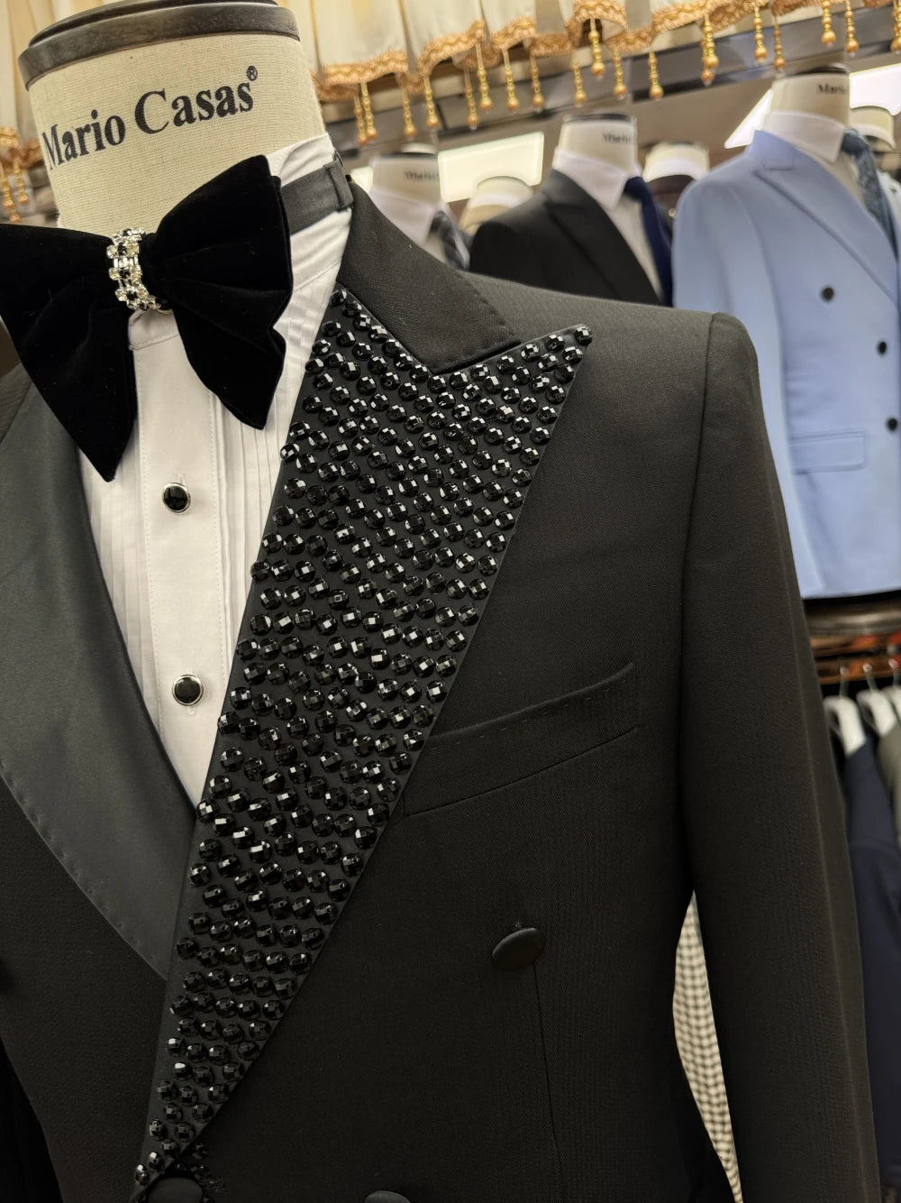 Charming Black Peak Lapel Men's Suit Customized Hot Sale Double Breasted Formal Perform Elegant Crystals Jacket Pants Groom Wear