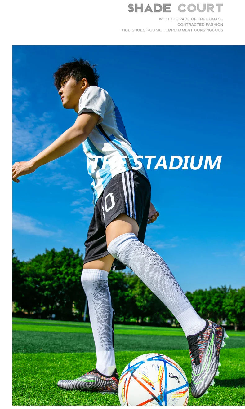 Men Training Football Boots Non-Slip Soccer Shoes Outdoor Cleats Futsal Breathable Sneakers Unisex Comfortable FG/TF Ultralight