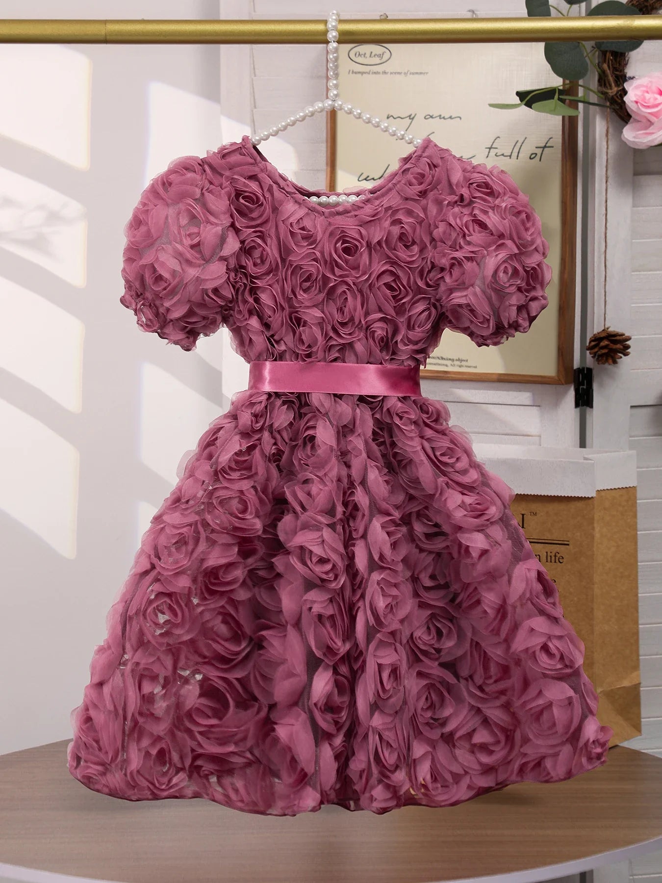 Girl's three-dimensional rose bubble sleeve mesh dress, children's birthday party princess dress, stylish dress