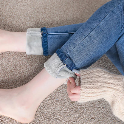 Women Thermal Jeans Winter Snow Warm Plush Stretch Jeans Lady Skinny Thicken Fleece Denim Long Pants Retro Blue Pencil Trousers
