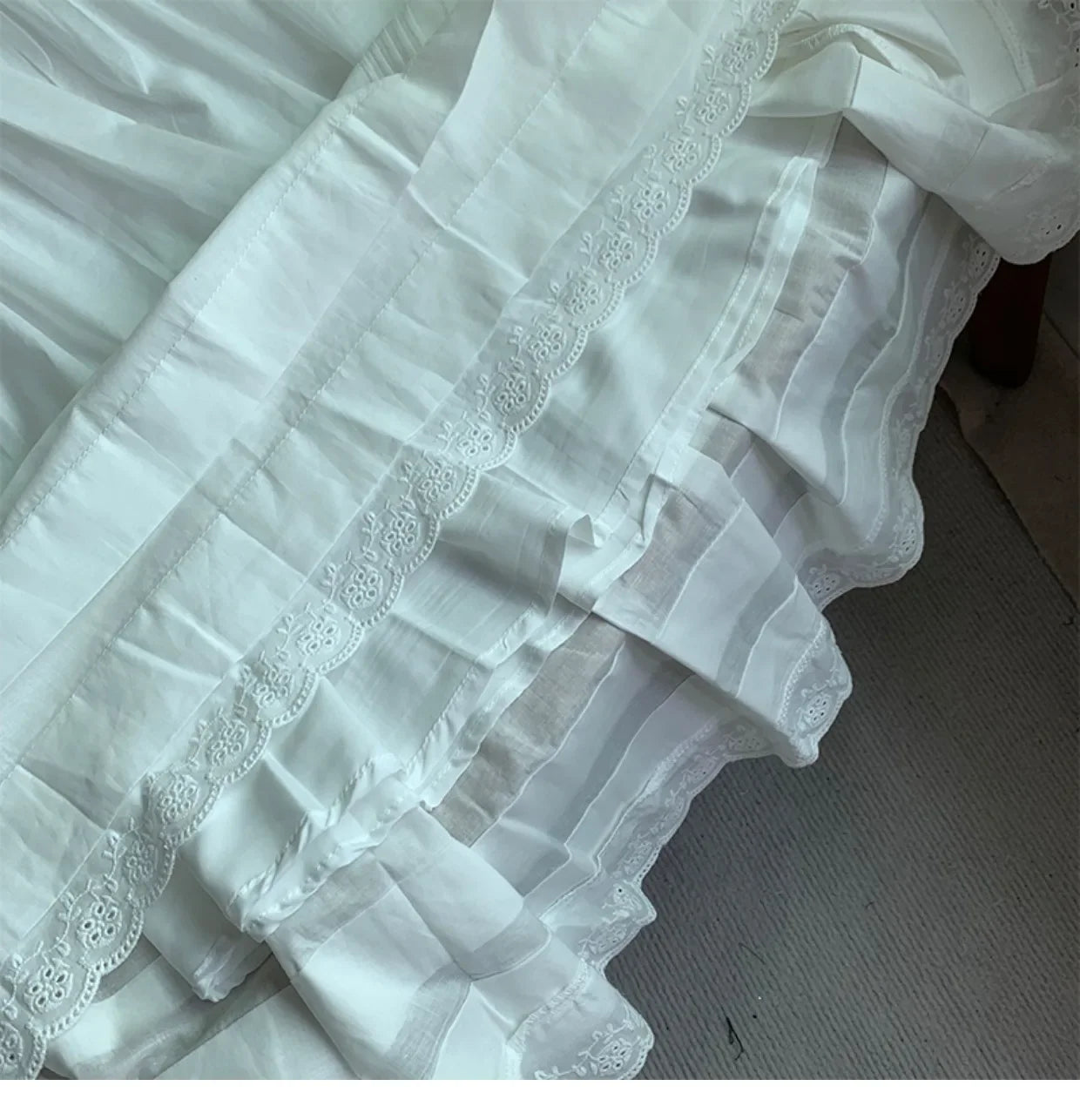 2025 Spring Summer New Elastic High-Waisted Slimming A-Line Skirt Umbrella Skirt French Temperament Lace Splicing Skirt