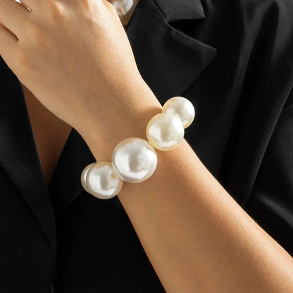 Exaggerated Big Imitation Pearls Choker Necklace Women Personality Elegant White Pearl Beaded Bride Jewelry 2025