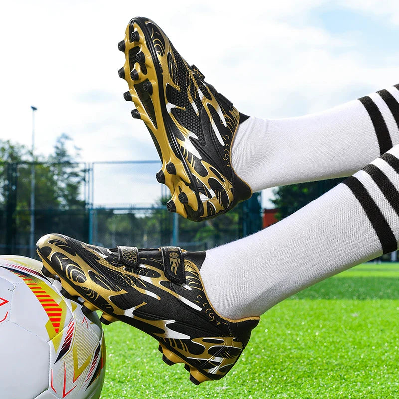 New Men Kids Football Boots Ultralight Boys Professional Soccer Shoes Cleats Non-Slip Match Grass Training Shoes Drop Shipping