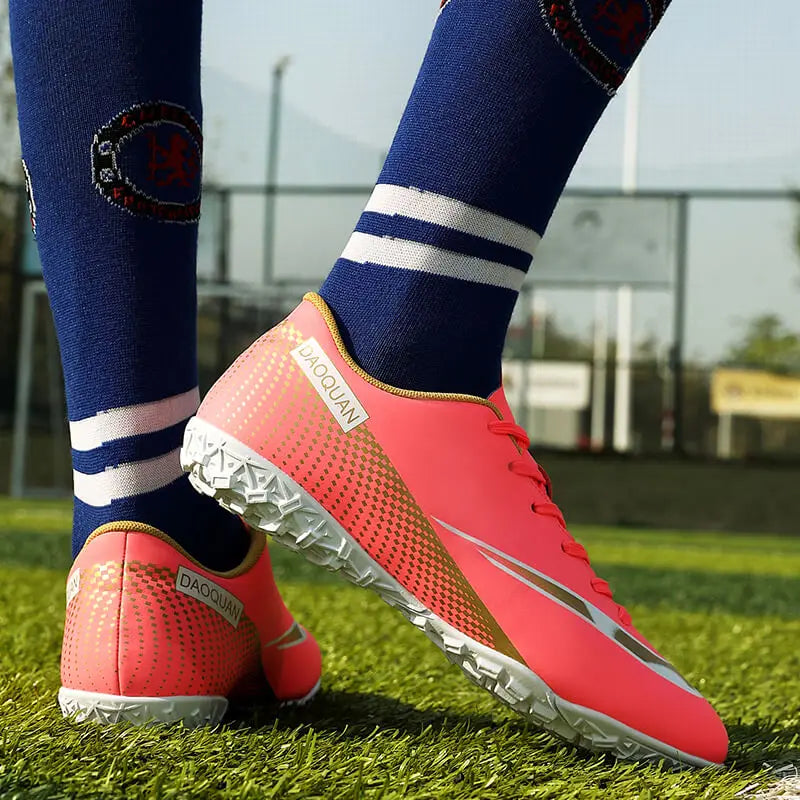 Men's Soccer Shoes Professional Society Football Boot Sports Turf Training Soccer Shoes Outdoor Grass Football Shoes for Men