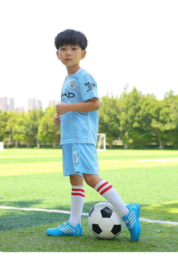Hot Sale Children Soccer Shoes Cheap Football Cleats Training Football Boots Kids Boy Futsal Turf Sneakers zapatos de fútbol