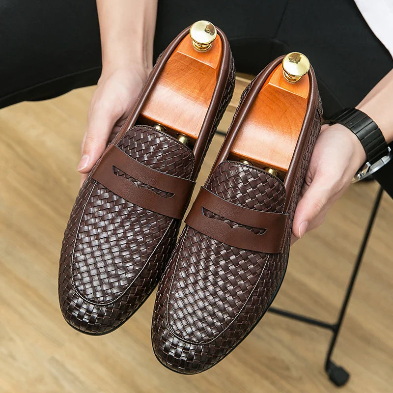 European station fashion brand luxury bean shoes leather men's shoes slip-on loafers classic plaid small leather shoes