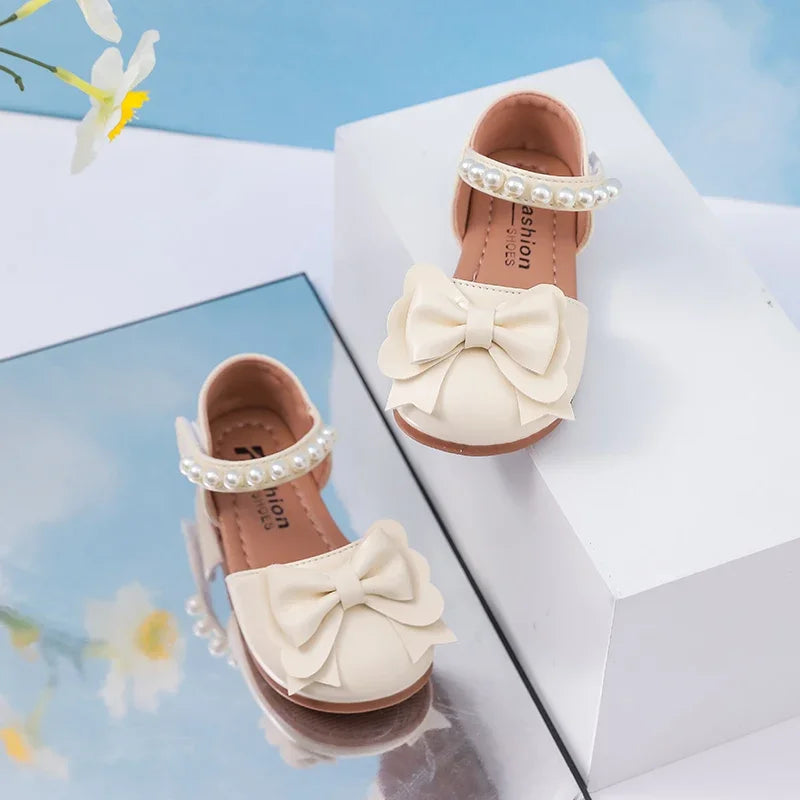 New Children Princess Sandals Sweet Pearl Summer Little Girl Wedding Party Shoes Elegant Fashion Kids Causal Pearl Flat Sandals