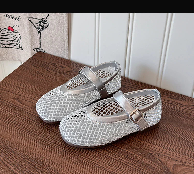 Toddler Girls Mesh Ballet Flats 2026 New Summer Ankle Strap Sandals Non-slip Simple Princess Outdoor Beach Sandals Metallic Gold