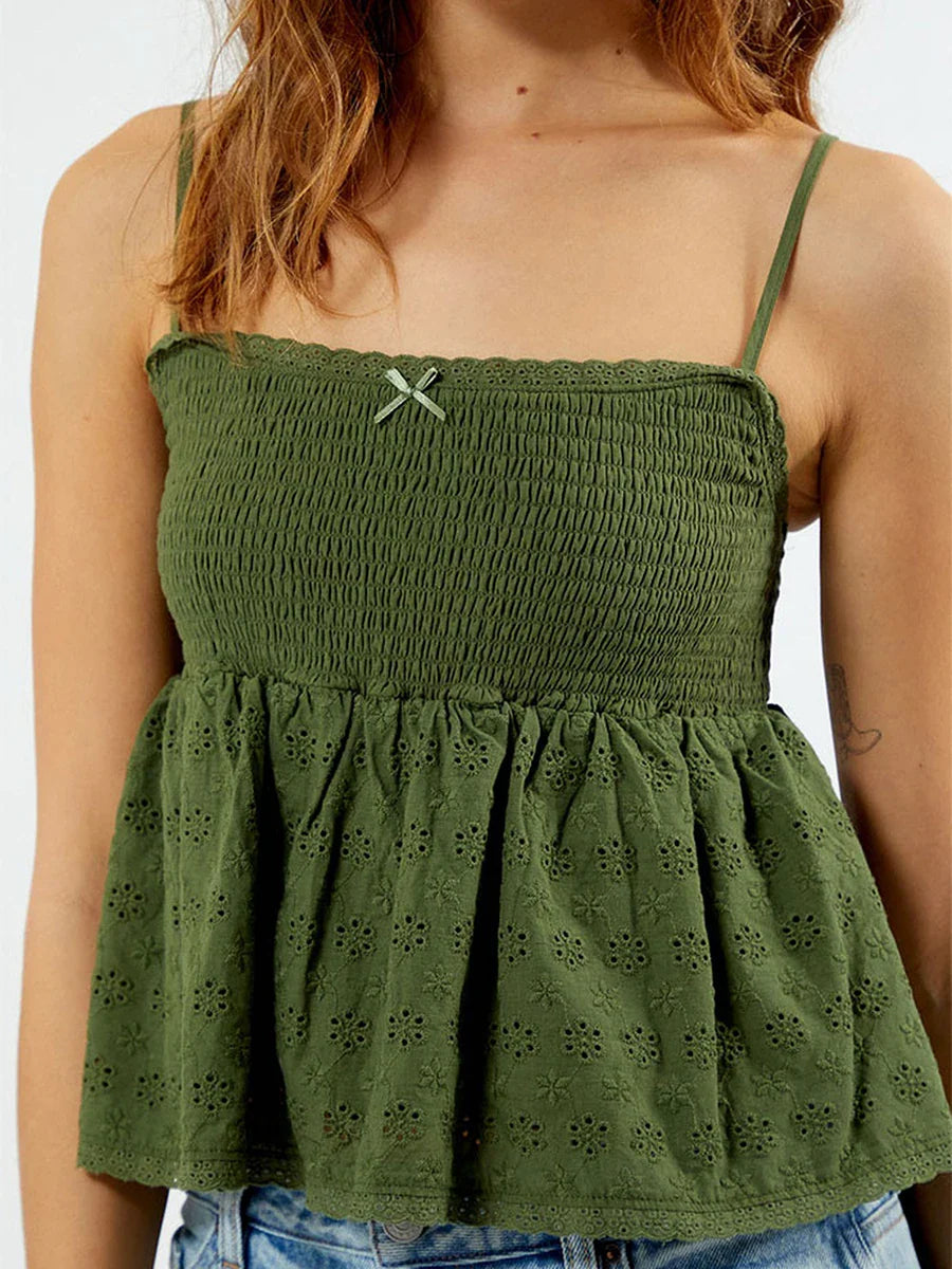 Women Eyelet Lace Trim Smocked Ruffle Cami Sleeveless Tank Top 2024 Summer Square Neck Spaghetti Strap Pleated Peplum Shirt y2k