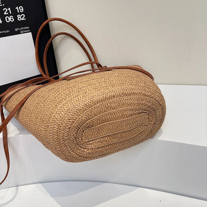 Single-Shoulder Bag, Forest-Style Straw Woven Bag for Women, Beach Vacation Woven Beach Bag, Summer Handmade Bag, New Style to Match with Skirts, Large Tote Bag for Commuting, Work, and Travel
