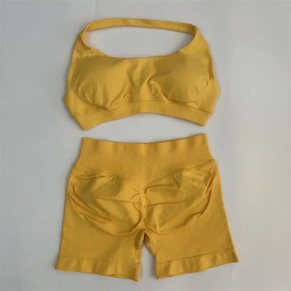 Yoga Shorts Set Seamless Yoga Set Workout Scrunch Shorts Sets Halter Sports Bra Scrunch Shorts Fitness Clothes Gym Suit