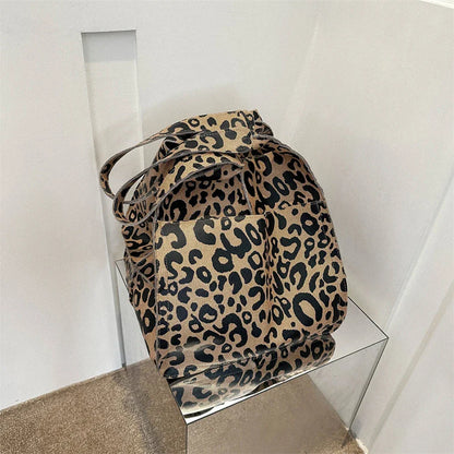 Fashionable and minimalist large bag with soft leather and large capacity shopping bag for women, one shoulder hand-held large b