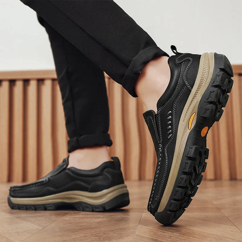 Men's Hand-Stitched Fashion Loafers, Solid Color Low-Top Casual Shoes, Simple Trendy Slip-On Sneakers, Men's Shoes for All Seasons, Daily Office Business Shoes, Large Size Men's Shoes