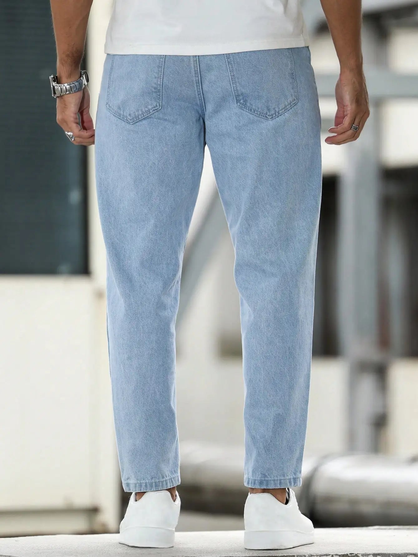 Solid color men's casual jeans, comfortable and breathable for a premium look.