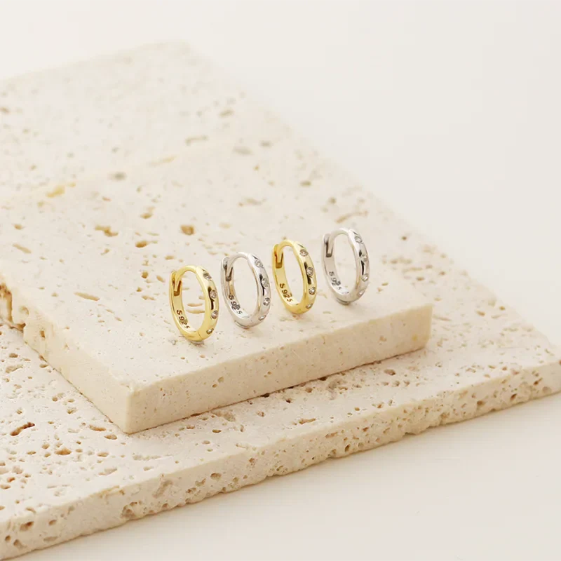 925 Sterling Silver Fashion Simple Piercing Ear Closure Statement Stacked Ear Hoop Earrings for Women Huggies Jewelry