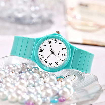 Simple Fashion Quartz Watch for Women Students Wrist Watches Silicone Strap Watch Wholesale Reloj Mujer Elegante Reloj De Mujer