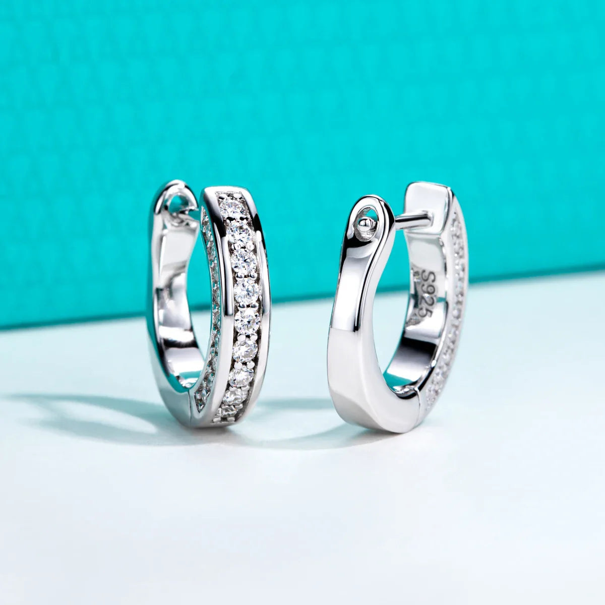 0.56cttw Luxury Moissanite Ear Hoop Earrings 925 Sterling Silver Earring For Woman Wedding Engagement Jewelry Wholesale