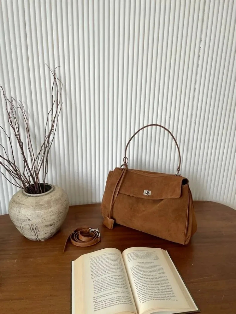 Suede Leather Tote Bag for Women Large Capacity Cowhide Shoulder Bag Designer Lock Satchel Chic Soft Nubuck Crossbody Purse