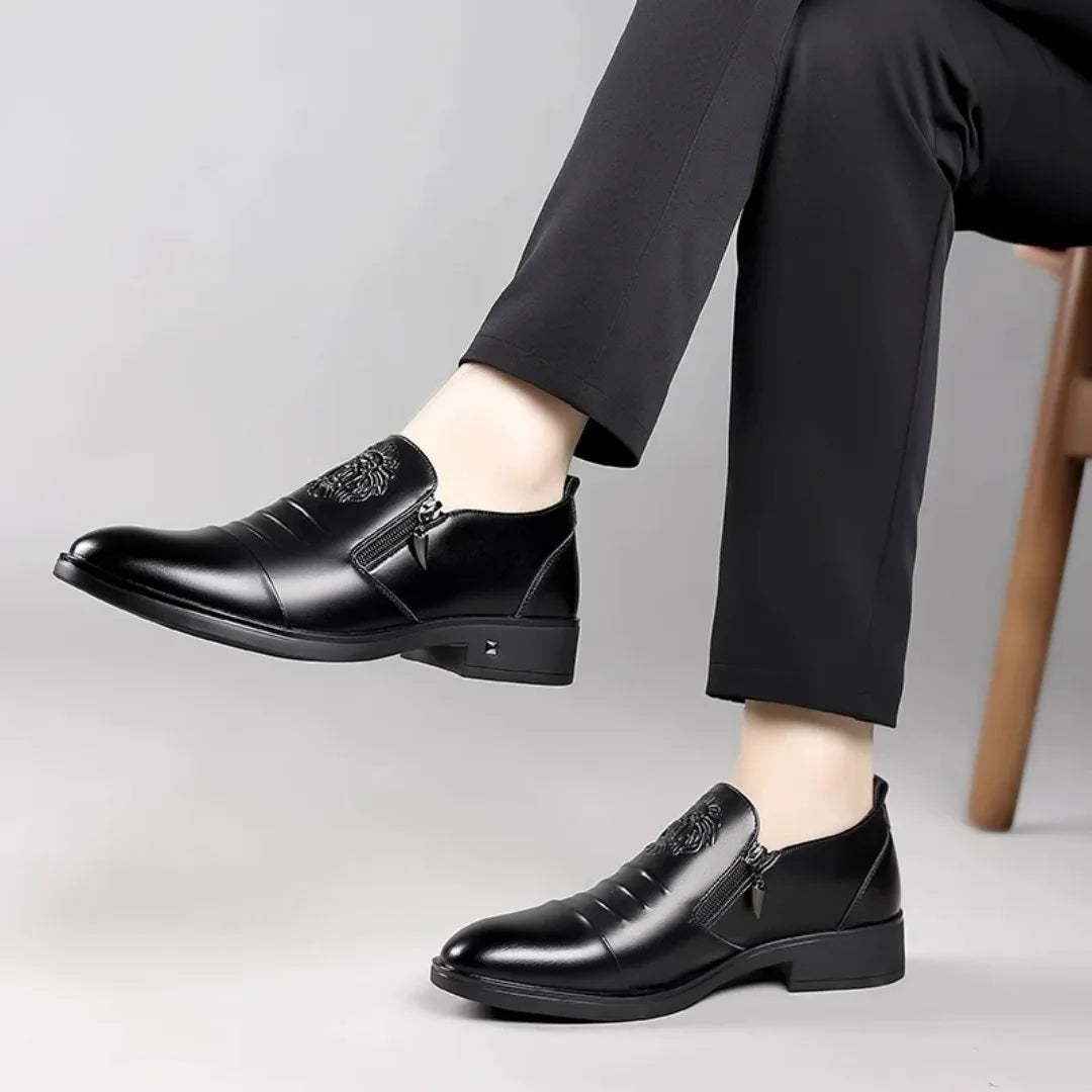 Men's leather casual shoes, fashionable business oxford shoes, zipper pointed leather shoes