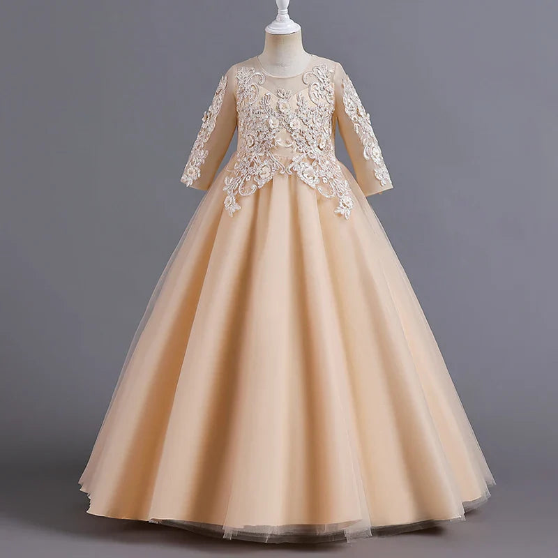 New Slim short sleeve fashion girls dress 3-12 years old Fluffy white wedding Sweet Princess dress lace