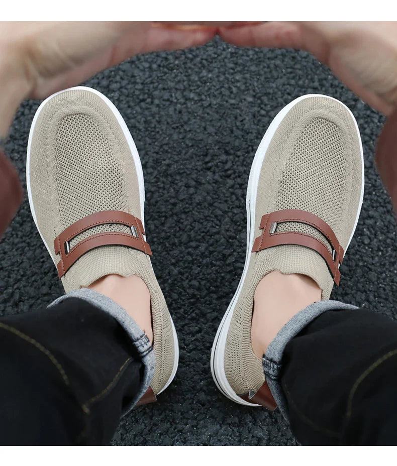New Fashion Men Casual Shoes Lightweight Breathable Outdoor Walking Sports Shoes Driving Shoes Men Flat Canvas Shoes Large Size