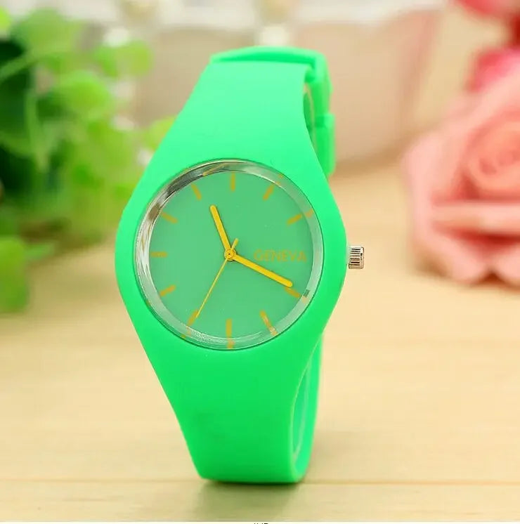 Women's Watches Famous Brand Quartz Watch Women Fashion Casual Sports Silicone Wristwatch Hot Kobiet Zegarka