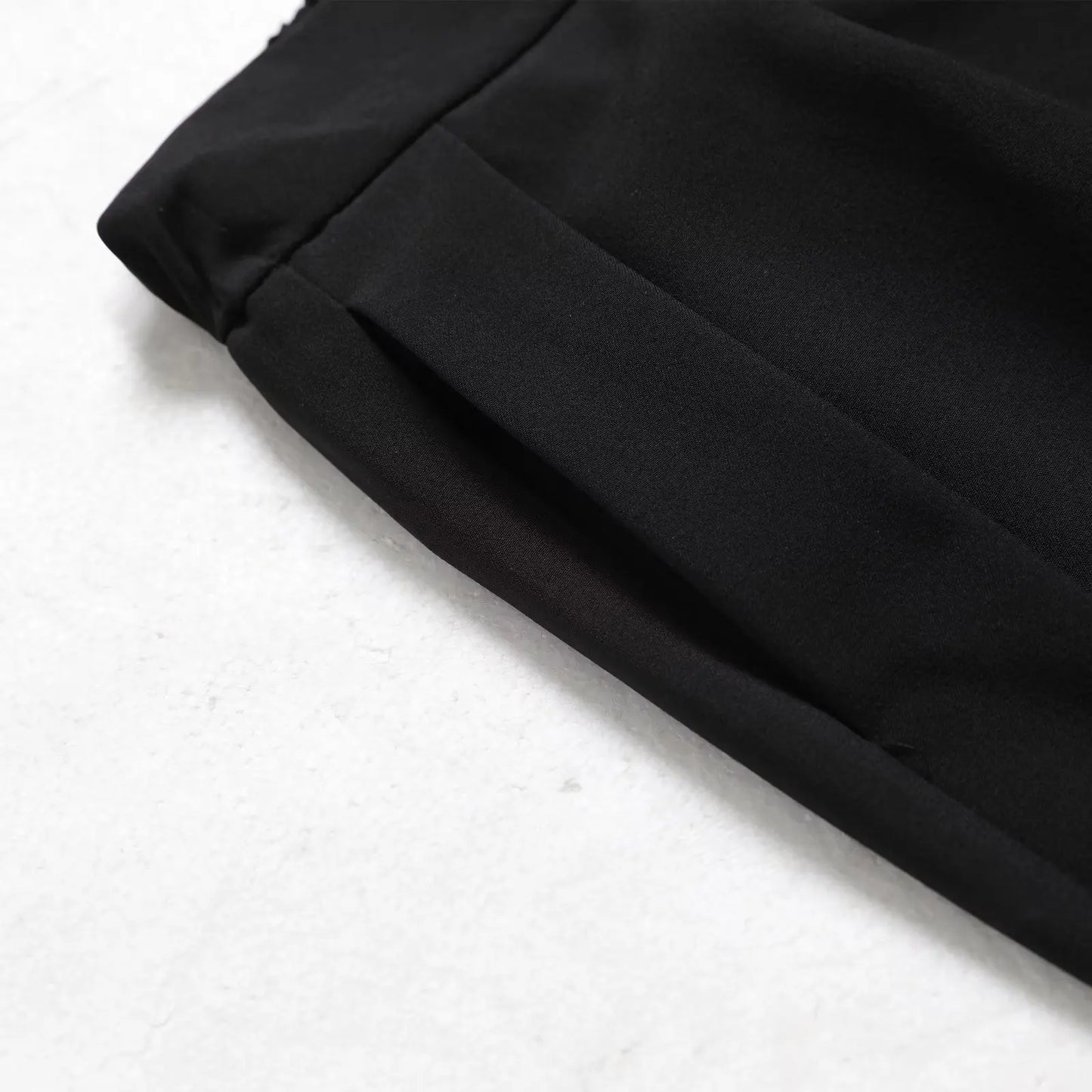 Pleats Men's Casual Harem Pants Japanese Style Fashion Loose Pants Harajuku Male Feet Solid Color Youth Trousers Streetwear