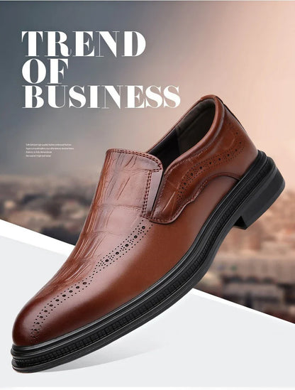 2026 Spring Autumn New Designer Brogue Shoes for Men Fashion Business Casual Shoes Male Solid Color Leather Shoe Loafers Man