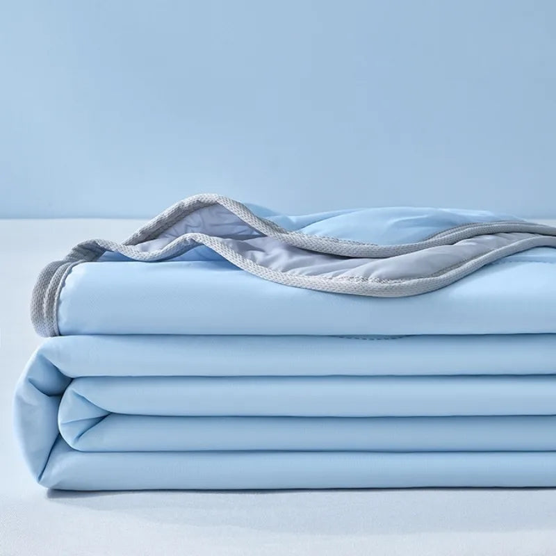2025 new solid color simple wave grid ice cream cool silk summer blanket machine washable single air conditioner quilt